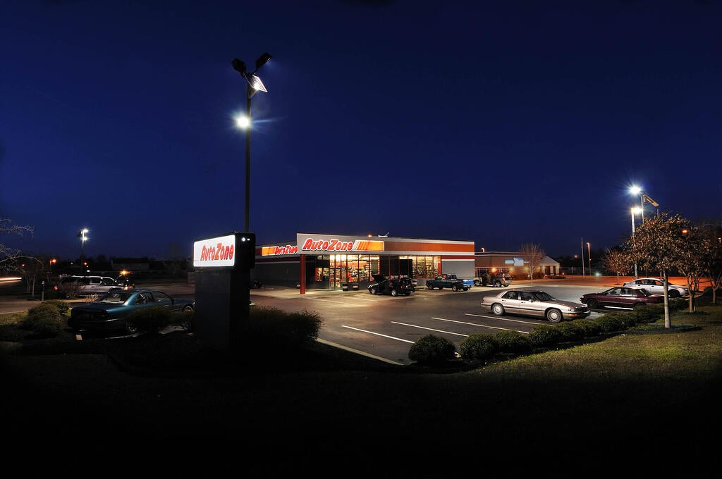 Commercial Solar Parking Lot Lighting 商用太阳能停车场照明