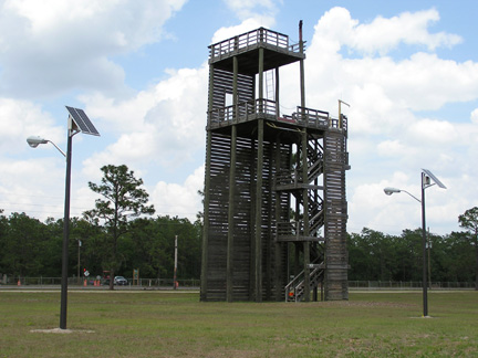 商业太阳能照明的竞技场