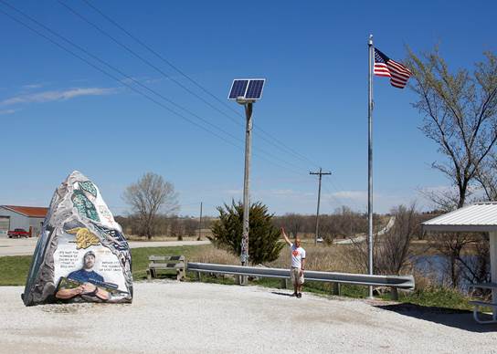 自由岩石太阳能照明系统领域
