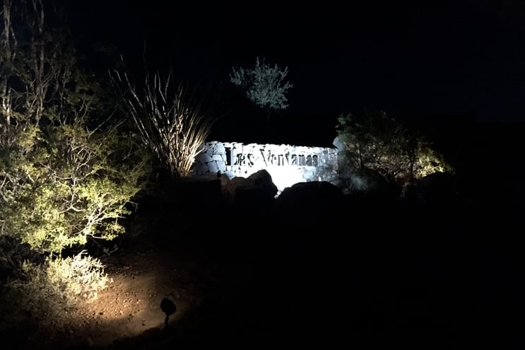 阿华拉斯维塔纳斯太阳能灯和太阳能标志景观泛光照明